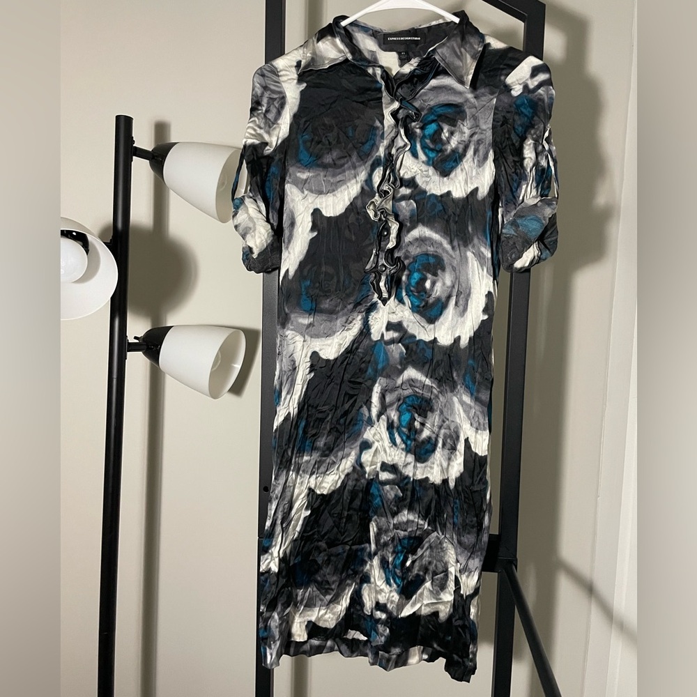 Express Black And Blue Patterned Long Sleeve Dress - image 1